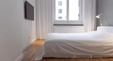 Ambiance - Moliere Apartament *