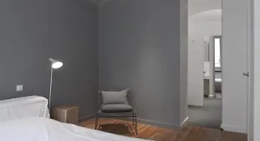 Ambiance - Moliere Apartment